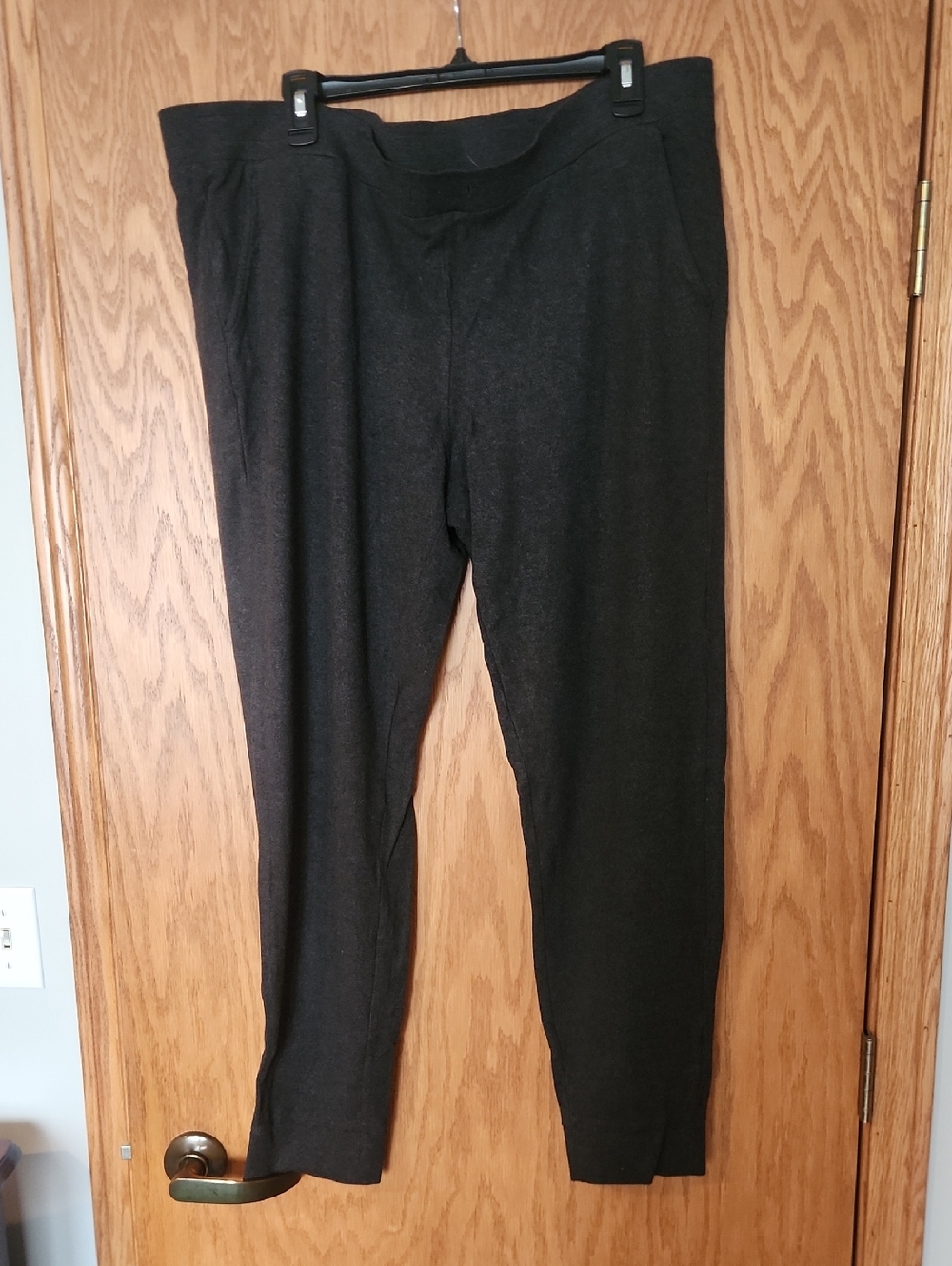 LOFT Gray Leggings Size Xl Tall With Pockets And Banded Bottom